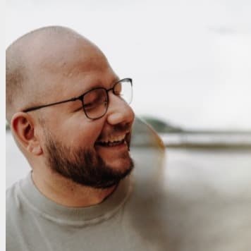 Sascha Schumbera